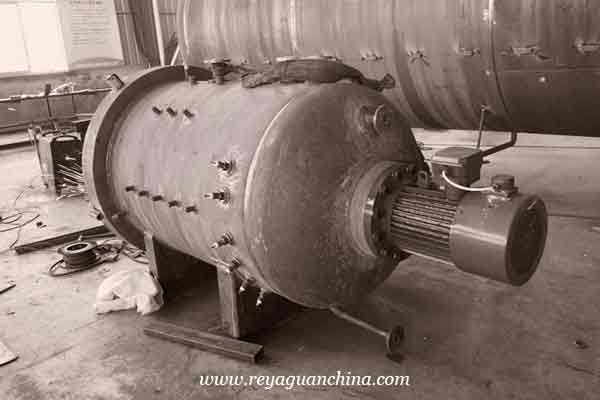 小型熱壓罐用于復(fù)合材料熱壓實(shí)驗(yàn)發(fā)往重慶大學(xué) 小型熱壓罐用于復(fù)合材料熱壓實(shí)驗(yàn)發(fā)往重慶大學(xué)